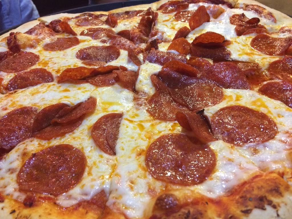 Davids Pizza | restaurant | 1744 W Hammer Ln, Stockton, CA 95209, USA | 2094772677 OR +1 209-477-2677