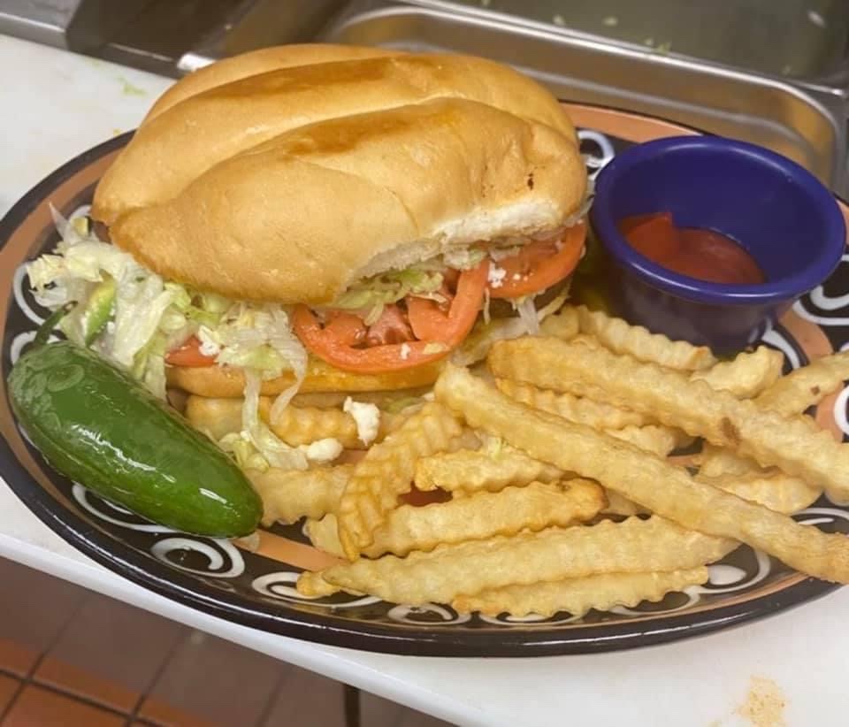 Mama Lety Authentic Mexican Restaurant | restaurant | 12000 N I- 35 Service Rd, Oklahoma City, OK 73131, USA | 4058495517 OR +1 405-849-5517