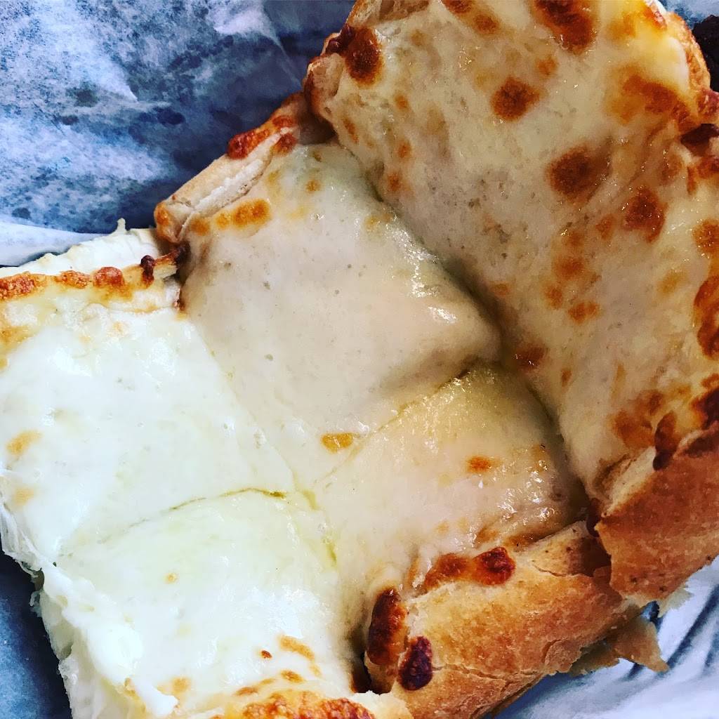 Vitales Restaurant & Pizzeria | restaurant | 403 W Jackson St, Macomb, IL 61455, USA | 3098334260 OR +1 309-833-4260