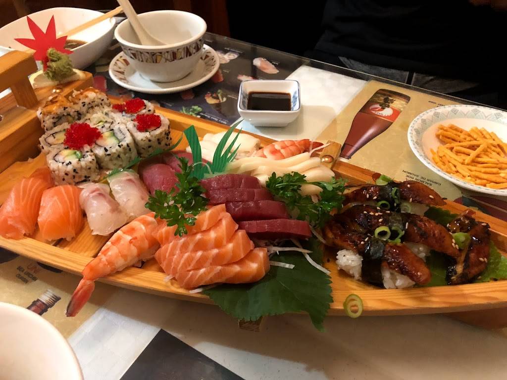 Holiday Gardens & Dodai Sushi | restaurant | 277 Lakeshore Rd E, Mississauga, ON L5G 1G8, Canada | 9052789882 OR +1 905-278-9882