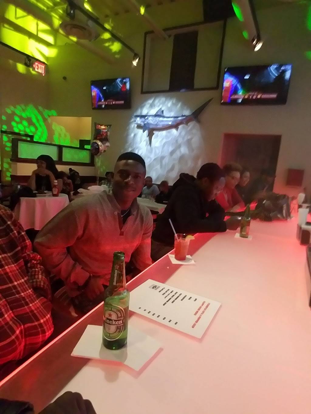 Stonefish Grill | restaurant | 8500 Annapolis Rd, New Carrollton, MD 20784, USA | 3015775770 OR +1 301-577-5770