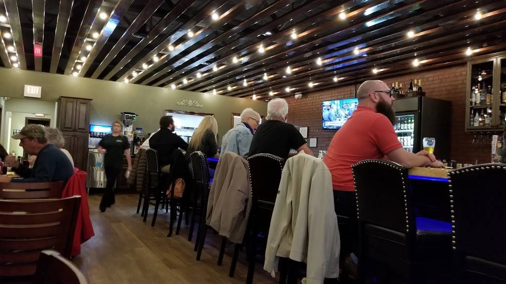 Cheers Bar and Grill | restaurant | 206 N College Ave, Newton, NC 28658, USA | 9808584015 OR +1 980-858-4015