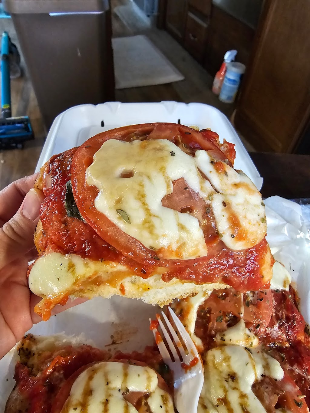 Aquino’s, LLC | restaurant | 108 S Canal St, Carlsbad, NM 88220, USA | 5752661158 OR +1 575-266-1158