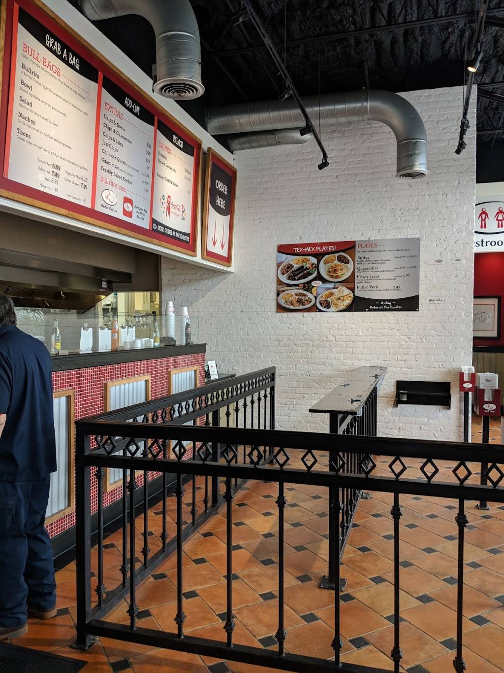 Bullritos La Porte | restaurant | 2617 Underwood Rd, La Porte, TX 77571, USA | 2818427900 OR +1 281-842-7900