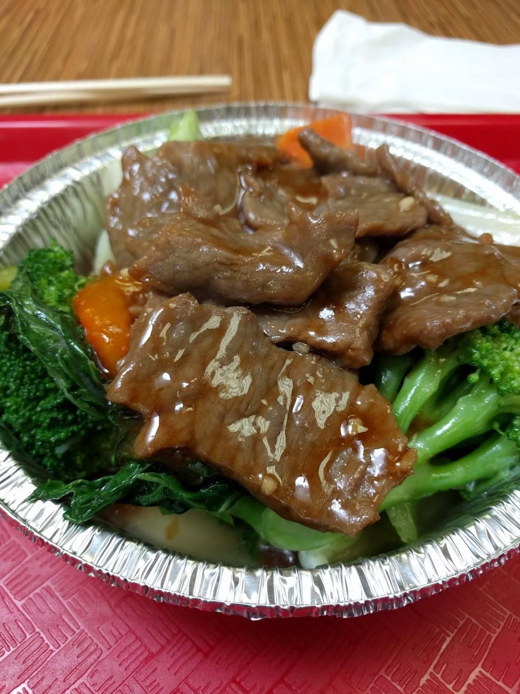 Mulan Chinese Cuisine | restaurant | 747 Don Mills Rd #21c, North York, ON M3C 1T2, Canada | 4164218866 OR +1 416-421-8866