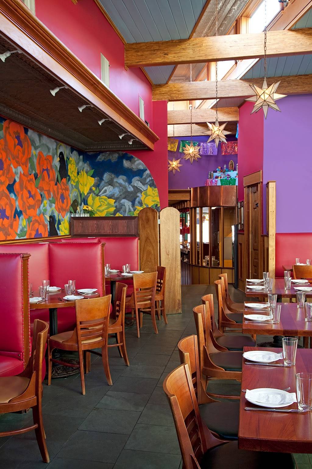 La Calaca Feliz | restaurant | 2321 Fairmount Ave, Philadelphia, PA 19130, USA | 2157879930 OR +1 215-787-9930