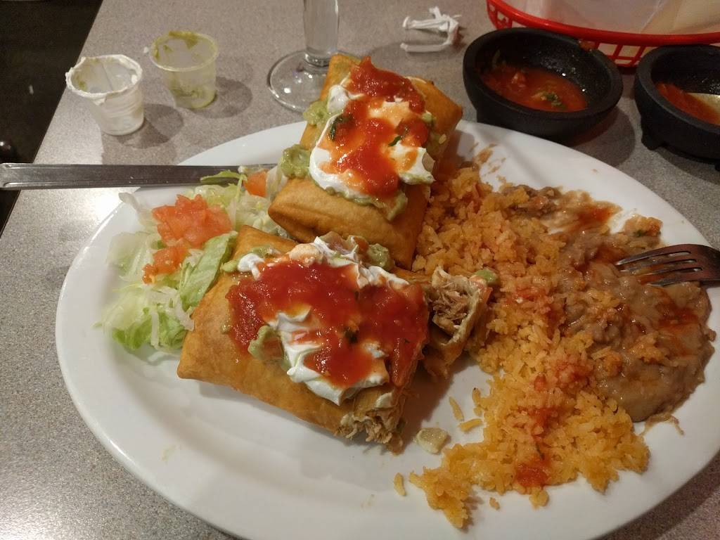 Nuevo Vallarta | restaurant | 3700 Durand Ave, Racine, WI 53405, USA | 2628989600 OR +1 262-898-9600