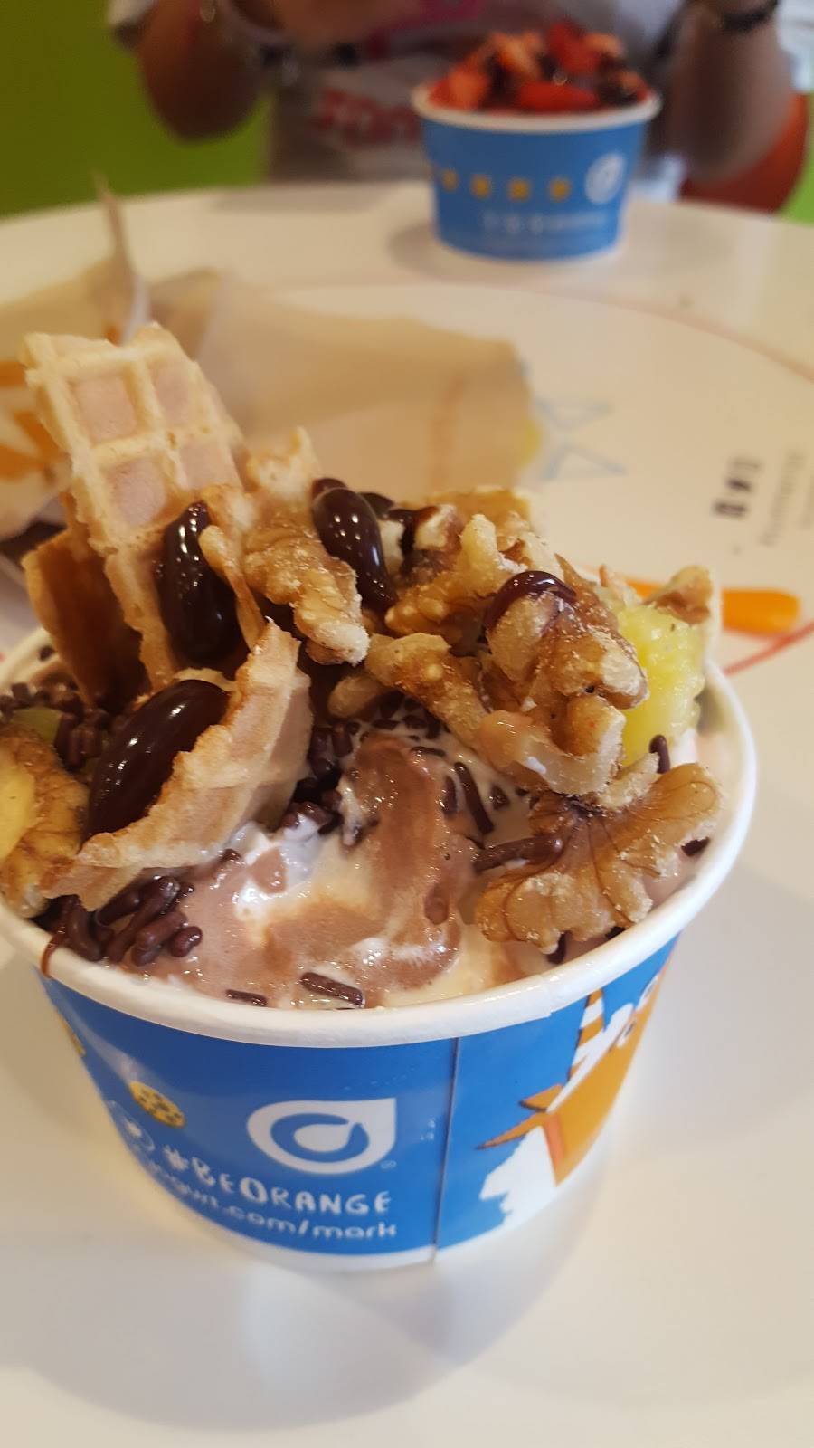 Orange Leaf Frozen Yogurt & Ice Cream | restaurant | 124 Broadway Ste B, Saugus, MA 01906, USA | 7815585644 OR +1 781-558-5644