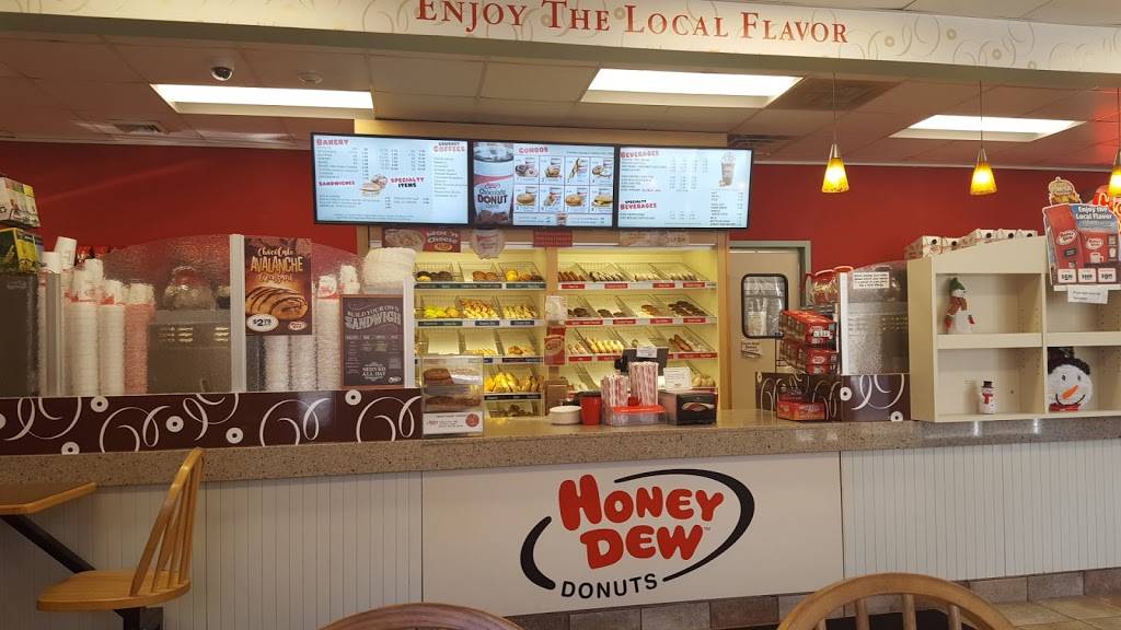 Honey Dew Donuts | bakery | 96 N Main St, Carver, MA 01923, USA | 5088665242 OR +1 508-866-5242