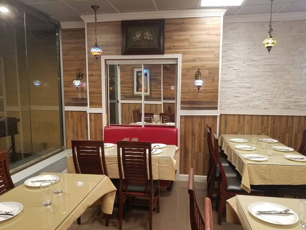 Lahori Kabab & Curry | restaurant | 55 A S Broadway, Hicksville, NY 11801, USA | 5168275858 OR +1 516-827-5858