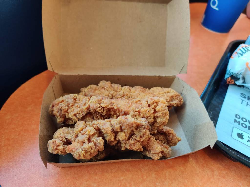 Harveys | restaurant | 410 King St N, Waterloo, ON N2J 2Z3, Canada | 5197259194 OR +1 519-725-9194