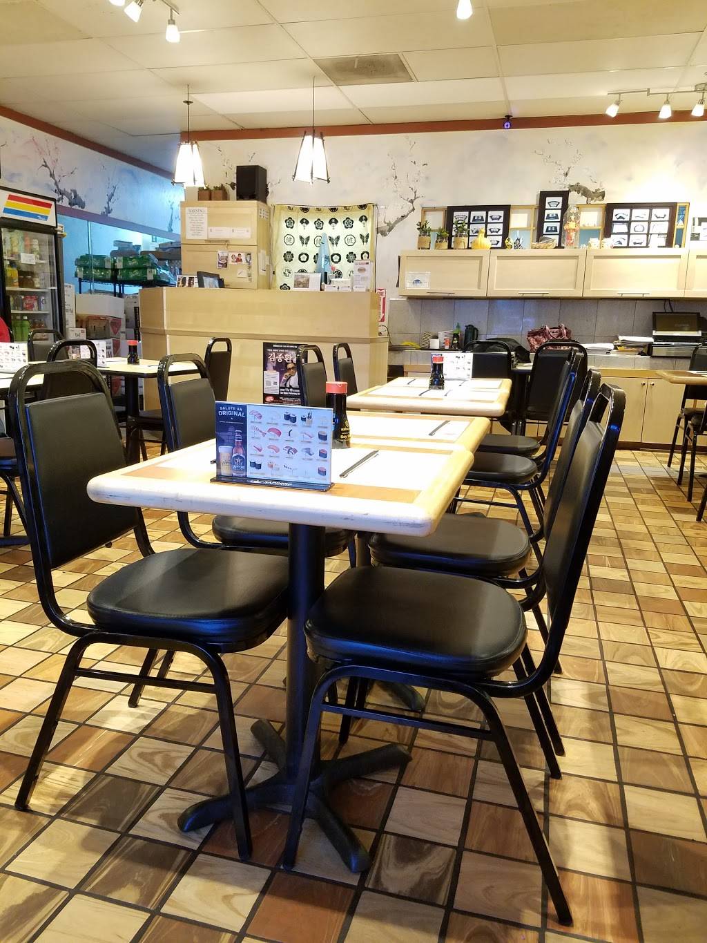 Hana Maki Sushi | restaurant | 2725 El Camino Real #101, Santa Clara, CA 95051, USA | 4085540852 OR +1 408-554-0852