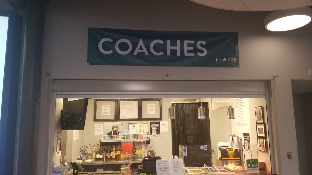 Coaches | restaurant | 1125 N 9th St, Milwaukee, WI 53233, USA | 4147085541 OR +1 414-708-5541