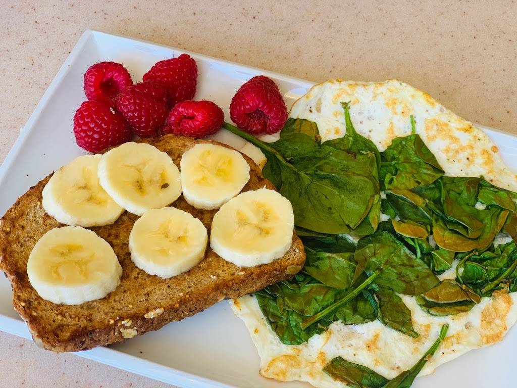 Kitchen Express | restaurant | 5360 N Mesa St, El Paso, TX 79912, USA | 9152617881 OR +1 915-261-7881