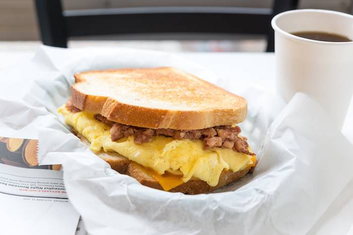 Earls Sandwiches (Clarendon) | restaurant | 2605 Wilson Blvd, Arlington, VA 22201, USA | 7032480150 OR +1 703-248-0150