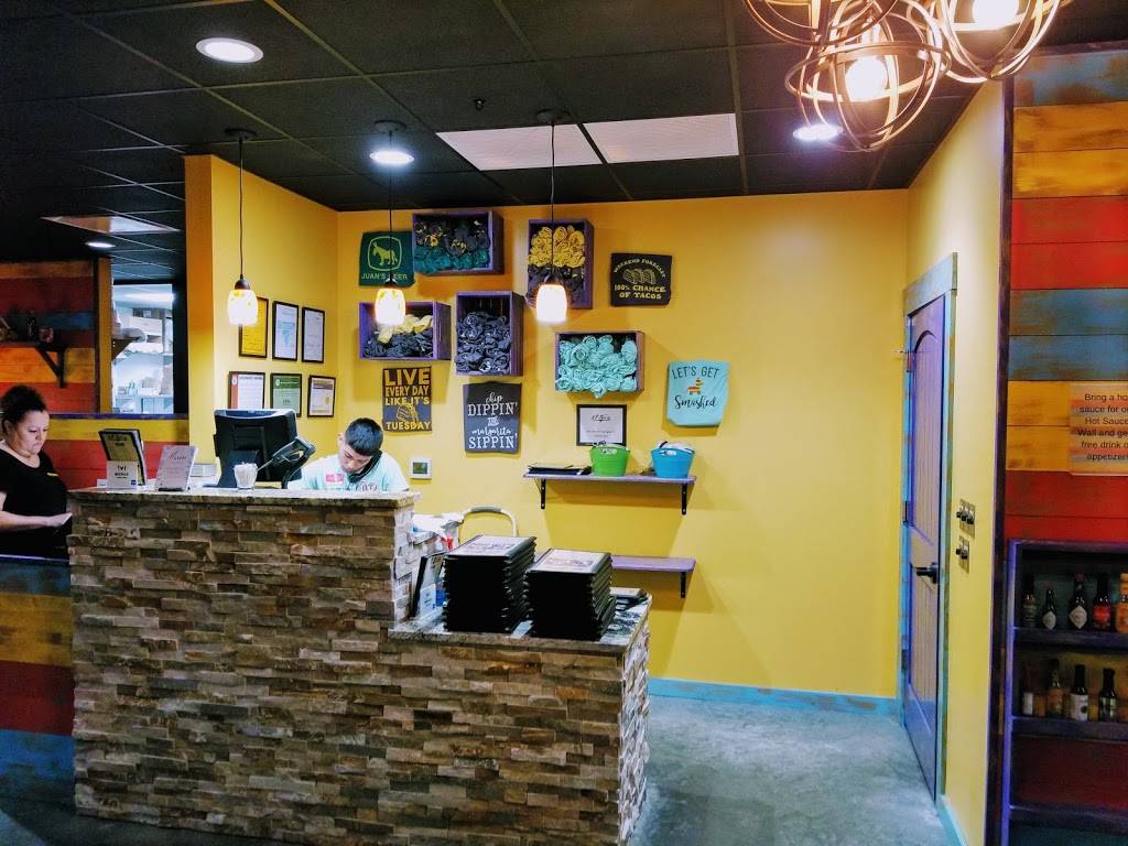 El Toro at the Fields | restaurant | 3401 Fields S Dr, Champaign, IL 61822, USA | 2179034002 OR +1 217-903-4002