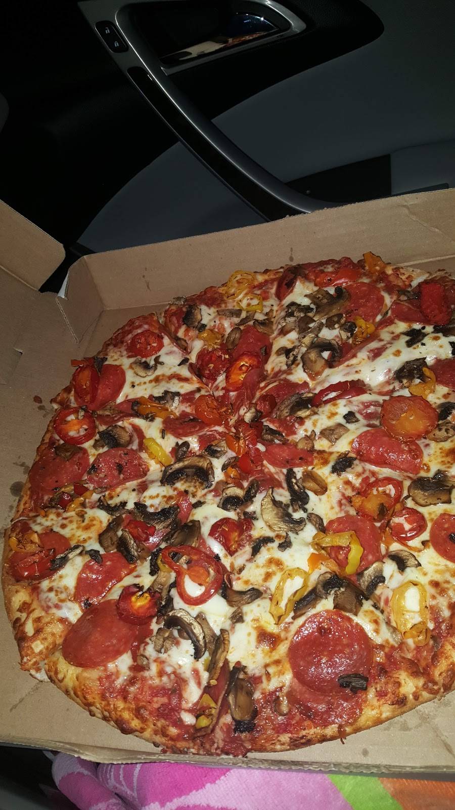 Qualia Pizza | restaurant | 8279 Lundys Ln, Niagara Falls, ON L2H 1H5, Canada | 9053549888 OR +1 905-354-9888