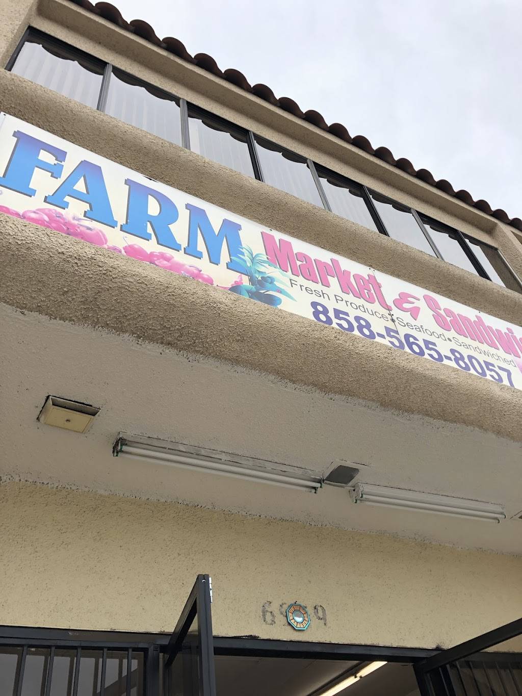 Farm Market & Sandwiches | restaurant | 6959 Linda Vista Rd, San Diego, CA 92111, USA | 8587374041 OR +1 858-737-4041