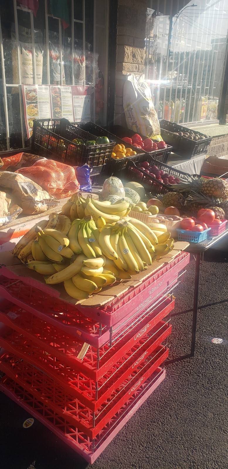 Marche Coin Doeufs | restaurant | 3002 Avenue Émile-Journault, Montréal, QC H1Z 1T2, Canada | 5143090166 OR +1 514-309-0166