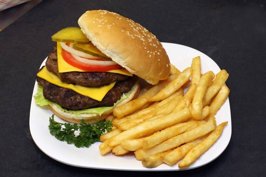 Captain Hooks | restaurant | 1600 W 13th St, Chicago, IL 60608, USA | 3122261188 OR +1 312-226-1188