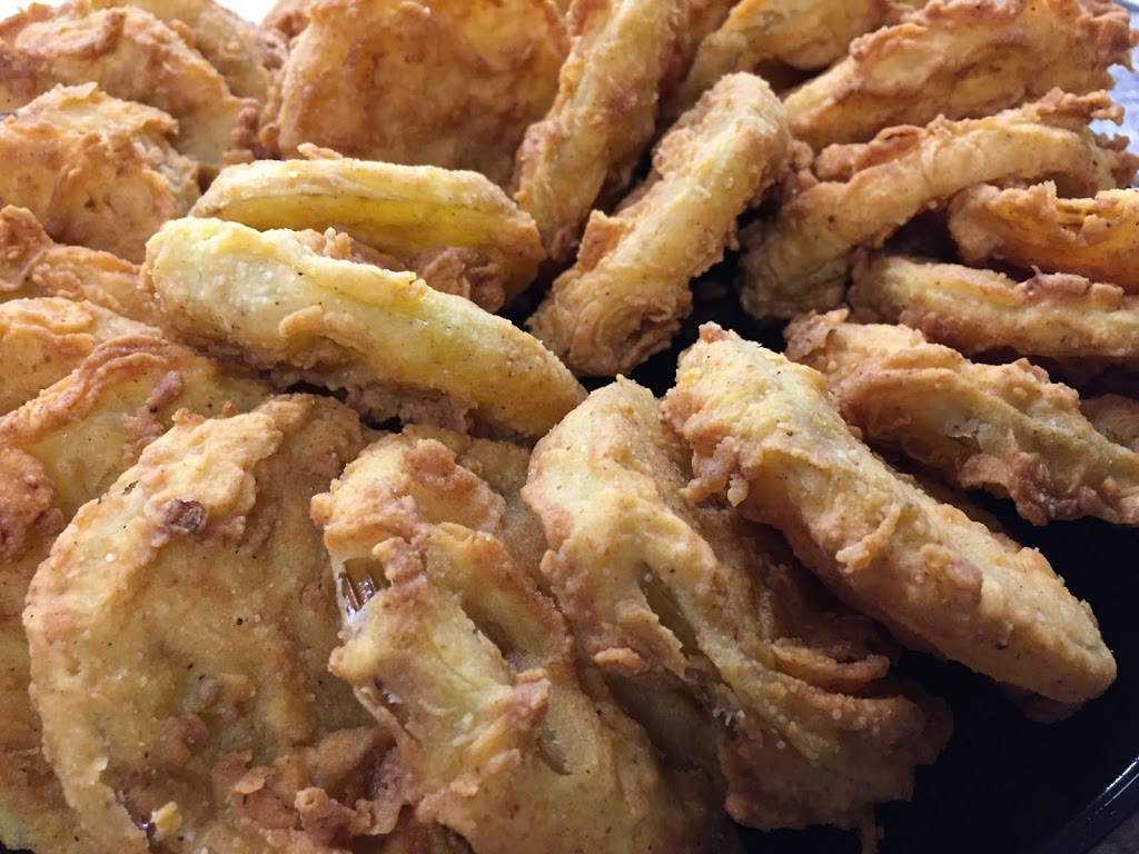 Crumpys Hot Wings on Third & Shelby | restaurant | 4670 S 3rd St, Memphis, TN 38109, USA | 9016306211 OR +1 901-630-6211