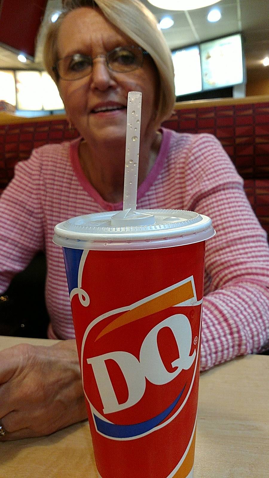 Dairy Queen Grill & Chill | restaurant | 1040 S Springfield Ave, Bolivar, MO 65613, USA | 4173266998 OR +1 417-326-6998