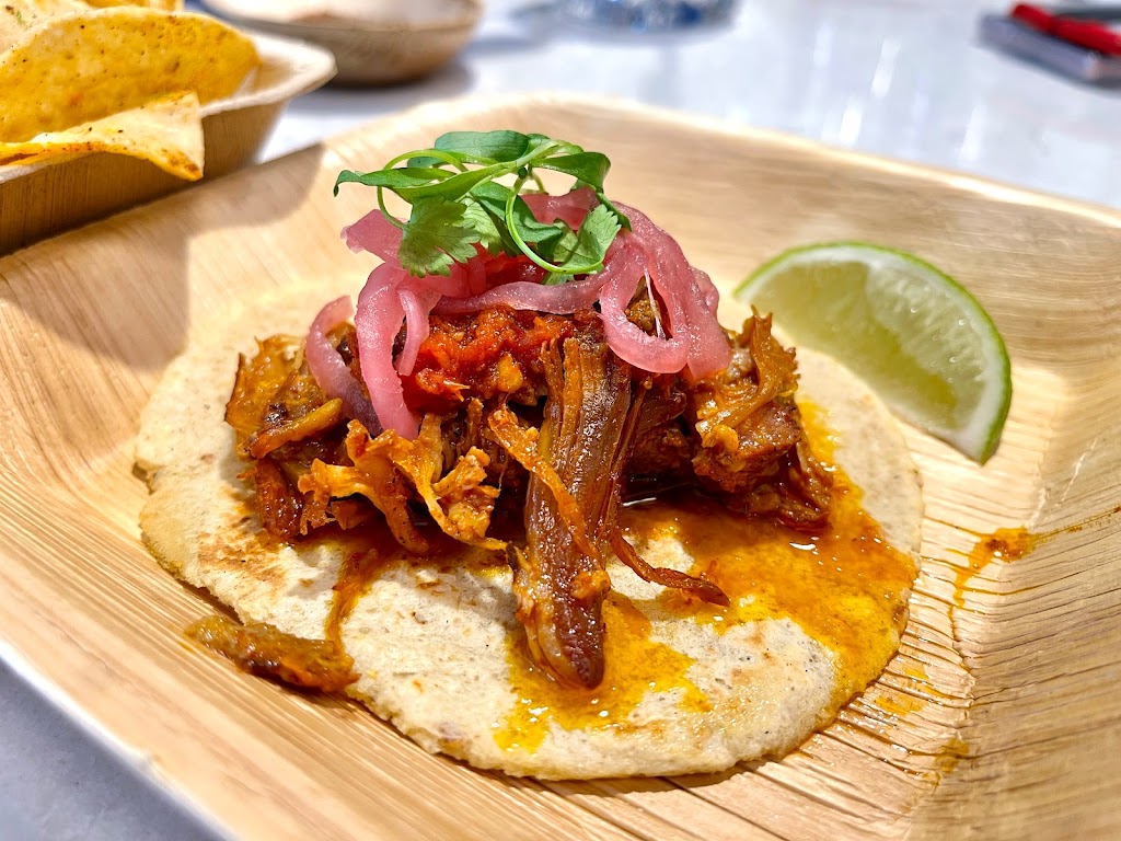 Qué Padre | restaurant | 15225 Palisades Village Ln, Pacific Palisades, CA 90272, USA | 3104618226 OR +1 310-461-8226