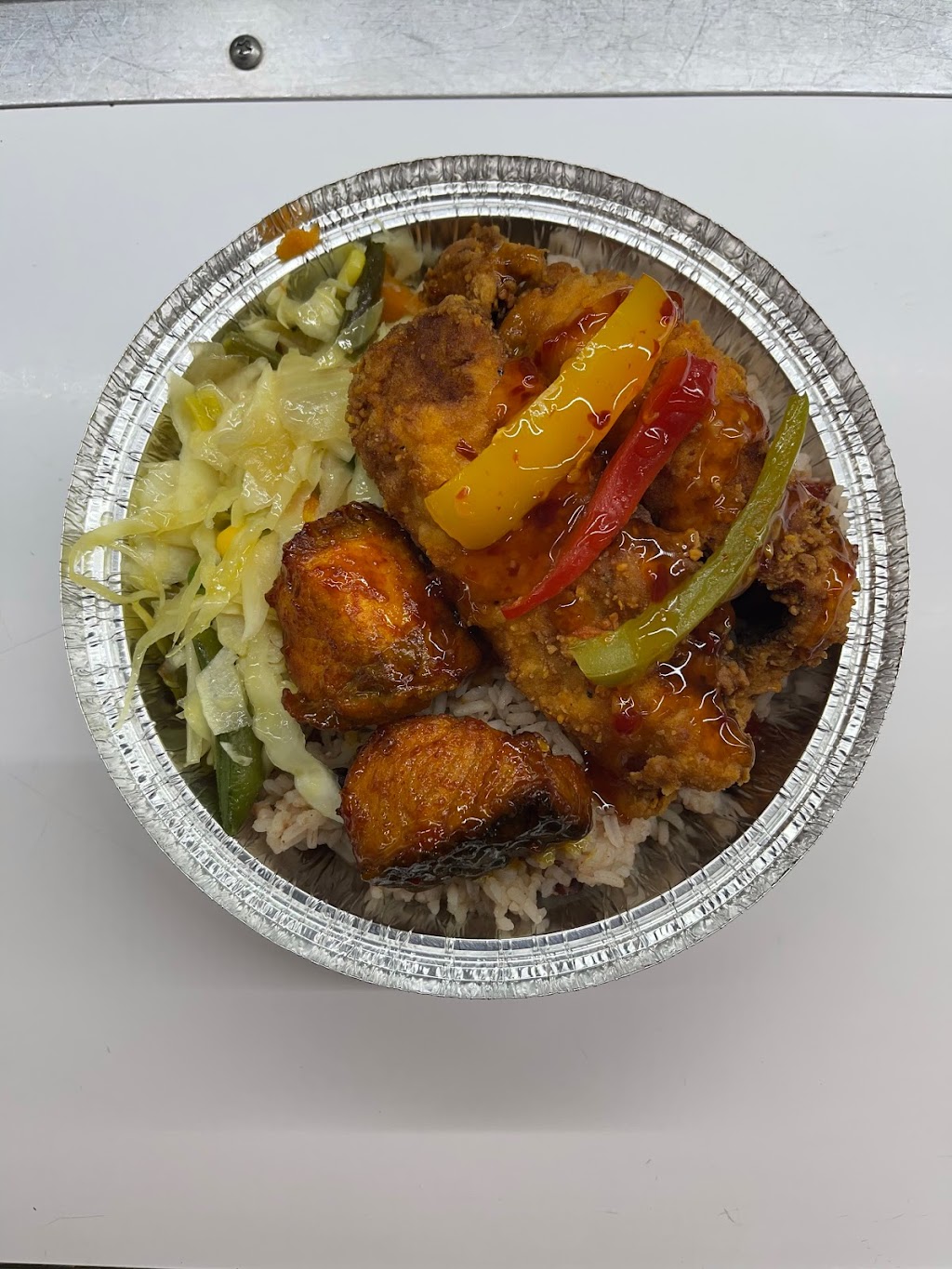 Fortis Restaurant | restaurant | 10826 Guy R Brewer Blvd, Queens, NY 11433, USA | 7182629352 OR +1 718-262-9352