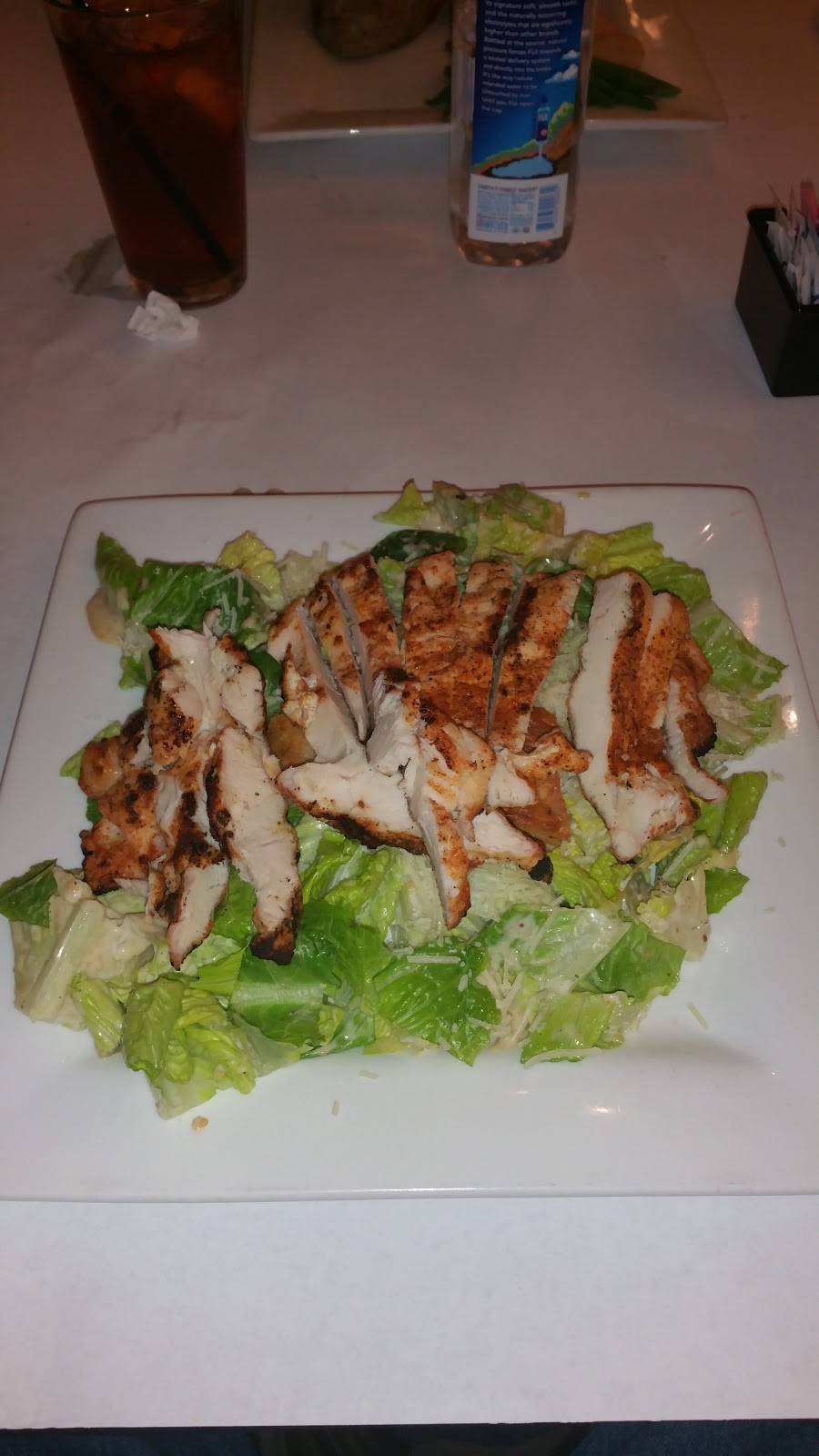 DJs Grille | restaurant | 21060 LA-20, Vacherie, LA 70090, USA | 2252657600 OR +1 225-265-7600