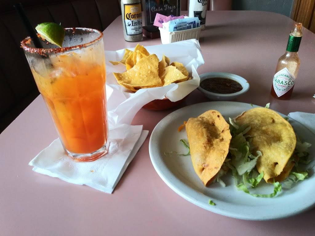 Lindas Casa Trejo Mexican restaurant | restaurant | 34636 County Line Rd, Yucaipa, CA 92399, USA | 9097952880 OR +1 909-795-2880