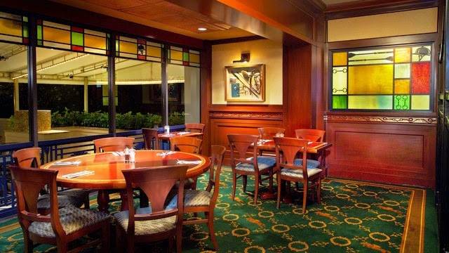 The Turf Club Bar and Grill | restaurant | 1960 Broadway, Orlando, FL 32830, USA | 4079393463 OR +1 407-939-3463
