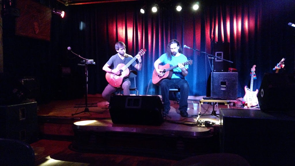 Ruby Tuesday | restaurant | 1978 Summit St, Columbus, OH 43201, USA | 6142918313 OR +1 614-291-8313