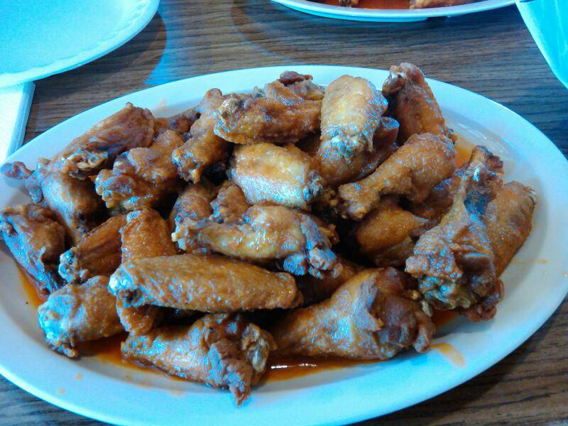 Wings Express | restaurant | 1449 E Main St, Mesa, AZ 85204, USA | 4806412511 OR +1 480-641-2511