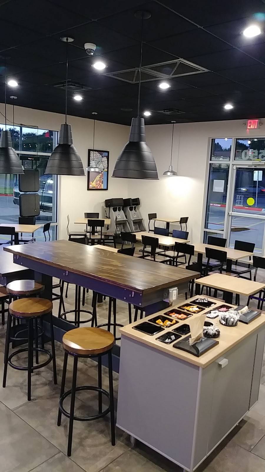 Taco Bell | meal takeaway | 550 E W Malloy Bridge Rd, Seagoville, TX 75159, USA | 9722872270 OR +1 972-287-2270