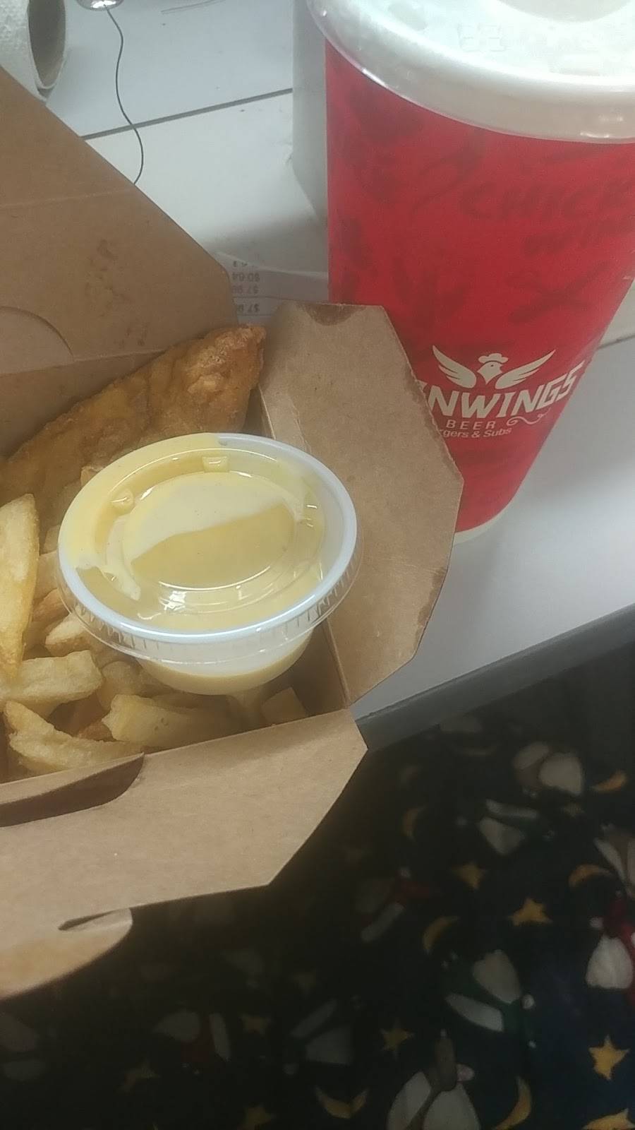 Win wings | restaurant | 2098 N Montclair Plaza Ln, Montclair, CA 91763, USA | 9097417115 OR +1 909-741-7115