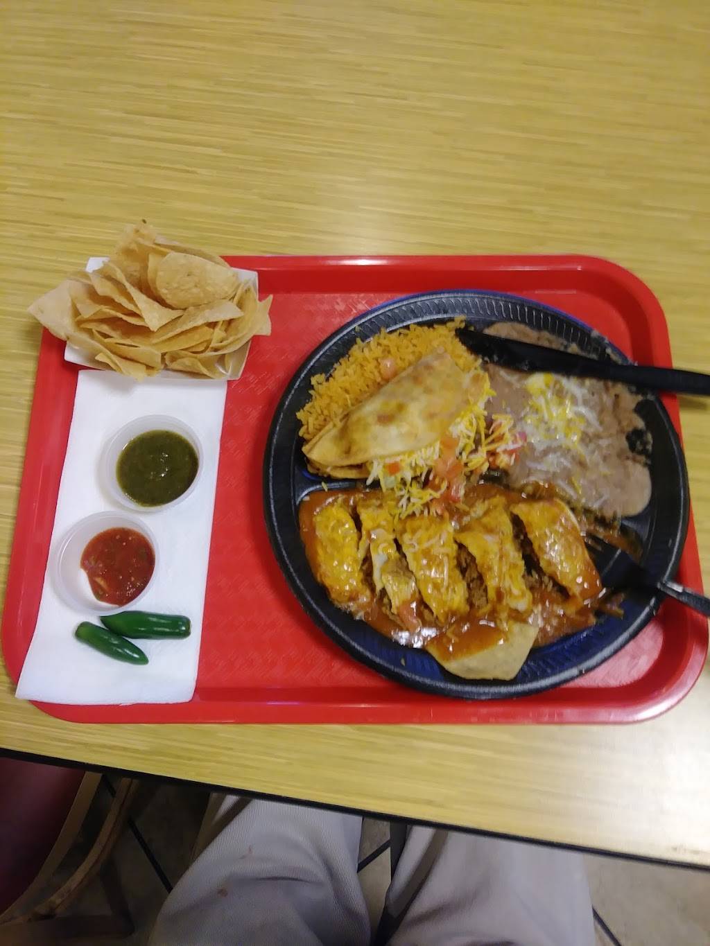 Chile Verde | restaurant | 251 E Willow St # D, Long Beach, CA 90806, USA | 5625951818 OR +1 562-595-1818