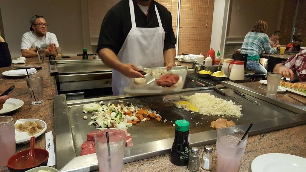 Hiras | restaurant | 15202 W 119th St, Olathe, KS 66062, USA | 9137801118 OR +1 913-780-1118