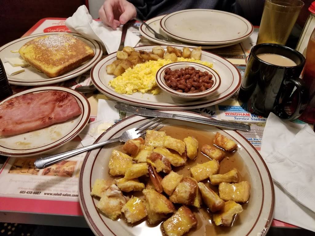 Mary Anns Diner | restaurant | 4 Cobbetts Pond Rd, Windham, NH 03087, USA | 6039653066 OR +1 603-965-3066