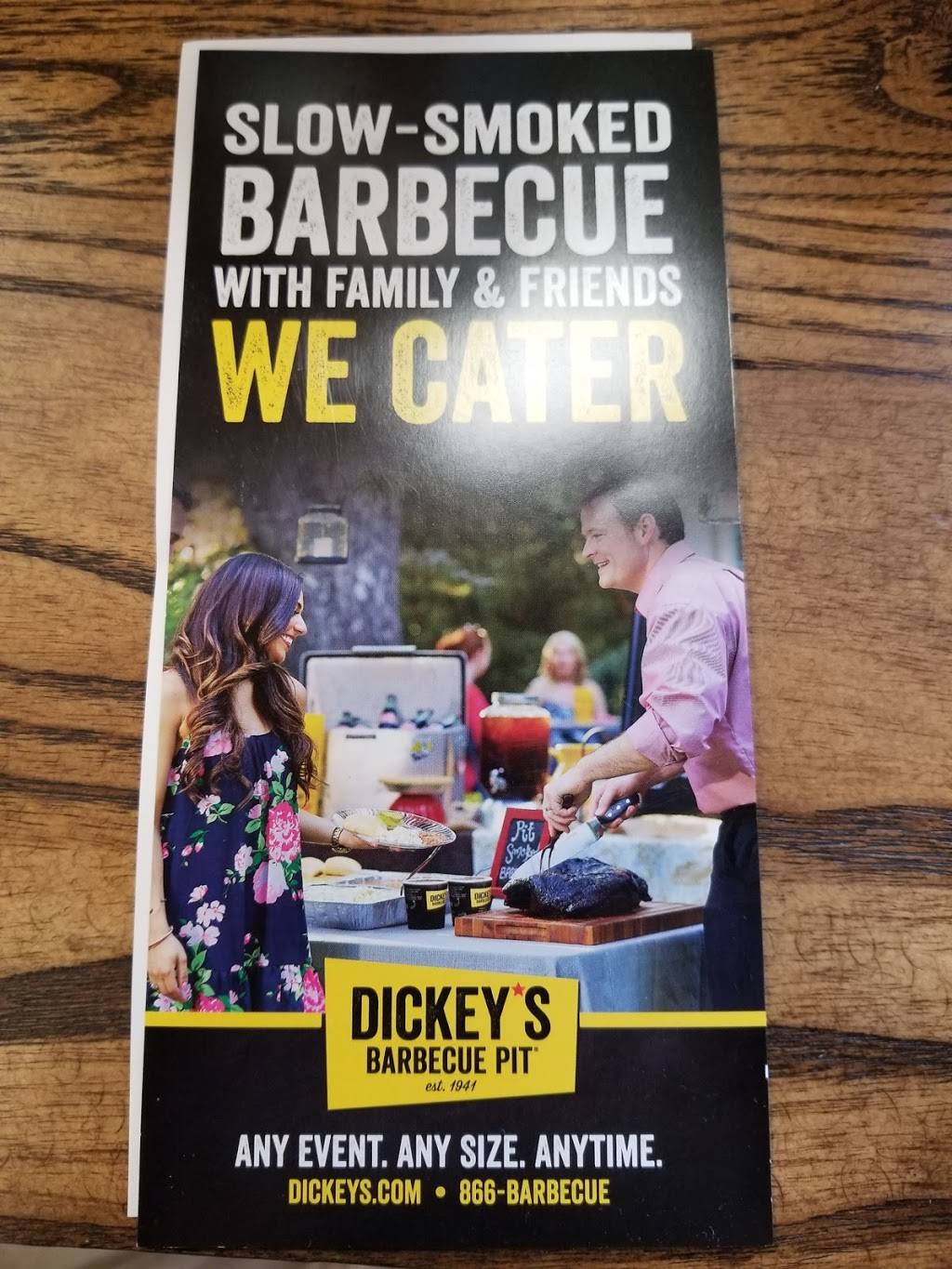 Dickeys Barbecue Pit | restaurant | 541 Woollomes Ave, Delano, CA 93215, USA | 6617209240 OR +1 661-720-9240