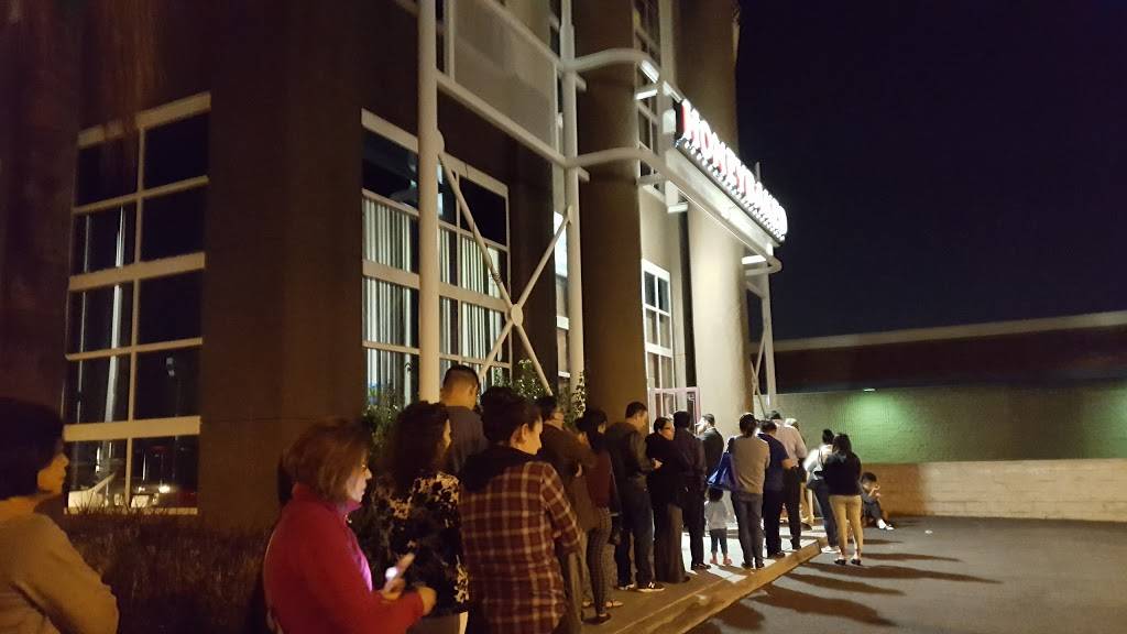 The HoneyBaked Ham Co. | restaurant | 623 S Brookhurst St, Anaheim, CA 92804, USA | 7146352461 OR +1 714-635-2461