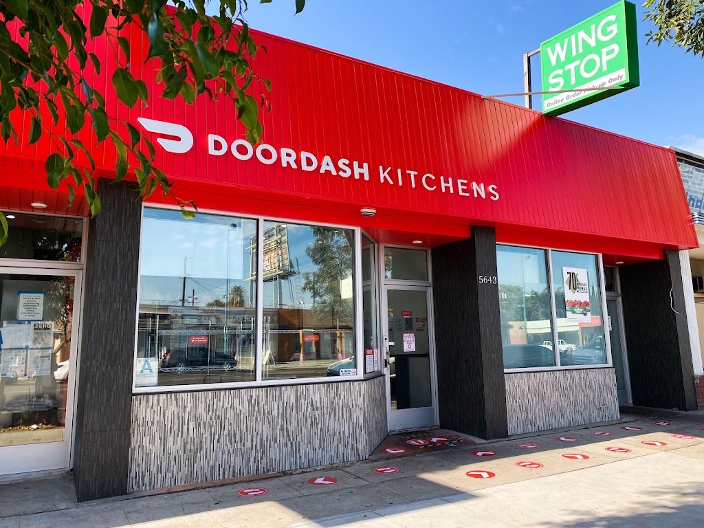 Chick-fil-A Delivery | restaurant | 5643 Lankershim Blvd, North Hollywood, CA 91601, USA | 8188507898 OR +1 818-850-7898