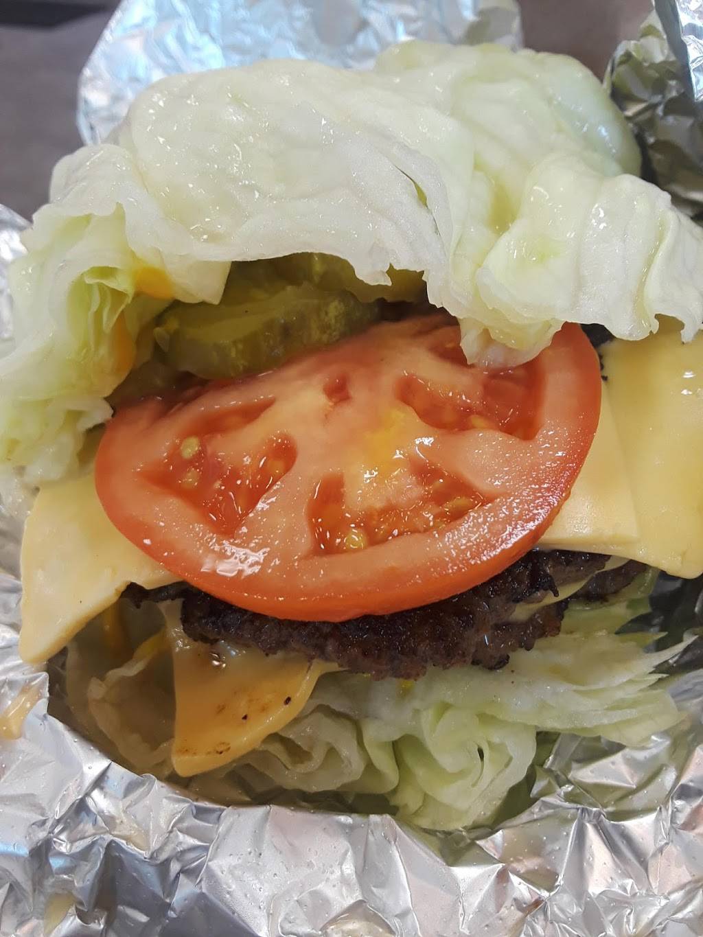 Five Guys | meal takeaway | 260 E Basse Rd, San Antonio, TX 78209, USA | 2108226200 OR +1 210-822-6200