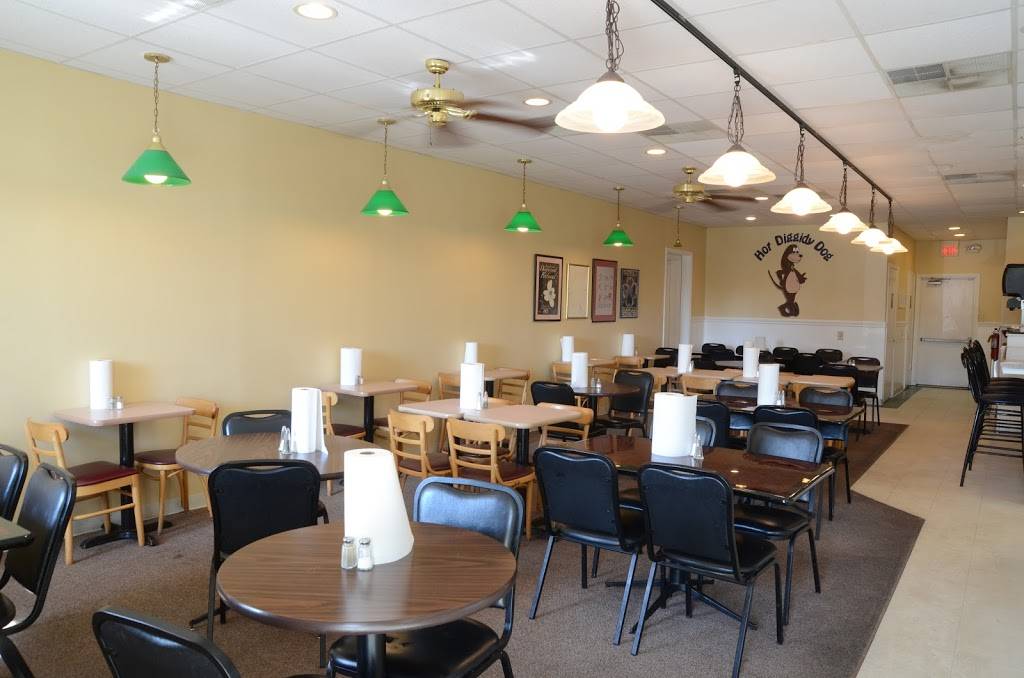 Hot Diggidy Dog Inc | restaurant | 106 Roxie Ave, Fayetteville, NC 28304, USA | 9104261300 OR +1 910-426-1300