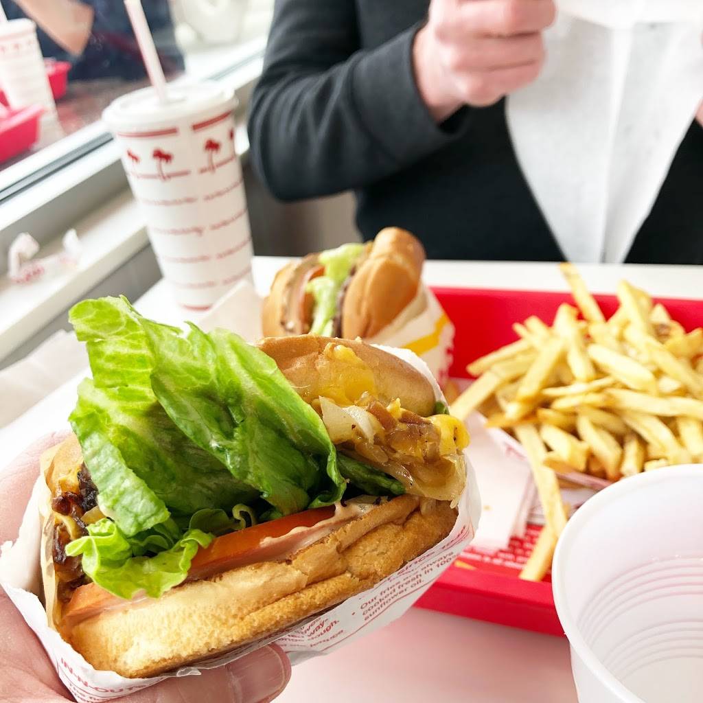 In-N-Out Burger | restaurant | 4950 Hamner Ave, Eastvale, CA 91752, USA | 8007861000 OR +1 800-786-1000