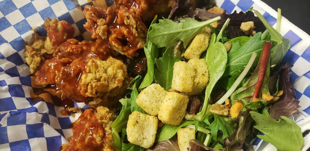 Da Munchies | restaurant | 4121 N Westmoreland Rd, Dallas, TX 75212, USA | 2148287097 OR +1 214-828-7097