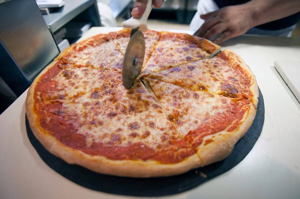 Celebres Pizzeria | restaurant | 1536 Packer Ave, Philadelphia, PA 19145, USA | 2154673255 OR +1 215-467-3255