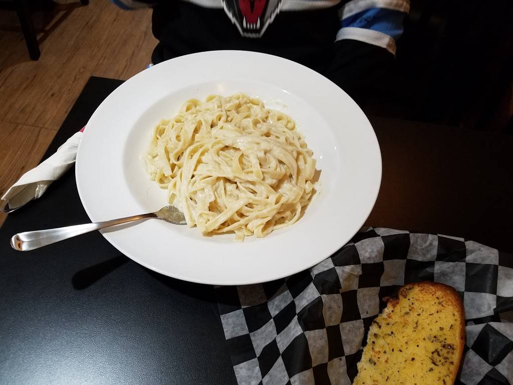 Riverside House of Pizza | restaurant | 4 Free St, Old Town, ME 04468, USA | 2078276600 OR +1 207-827-6600