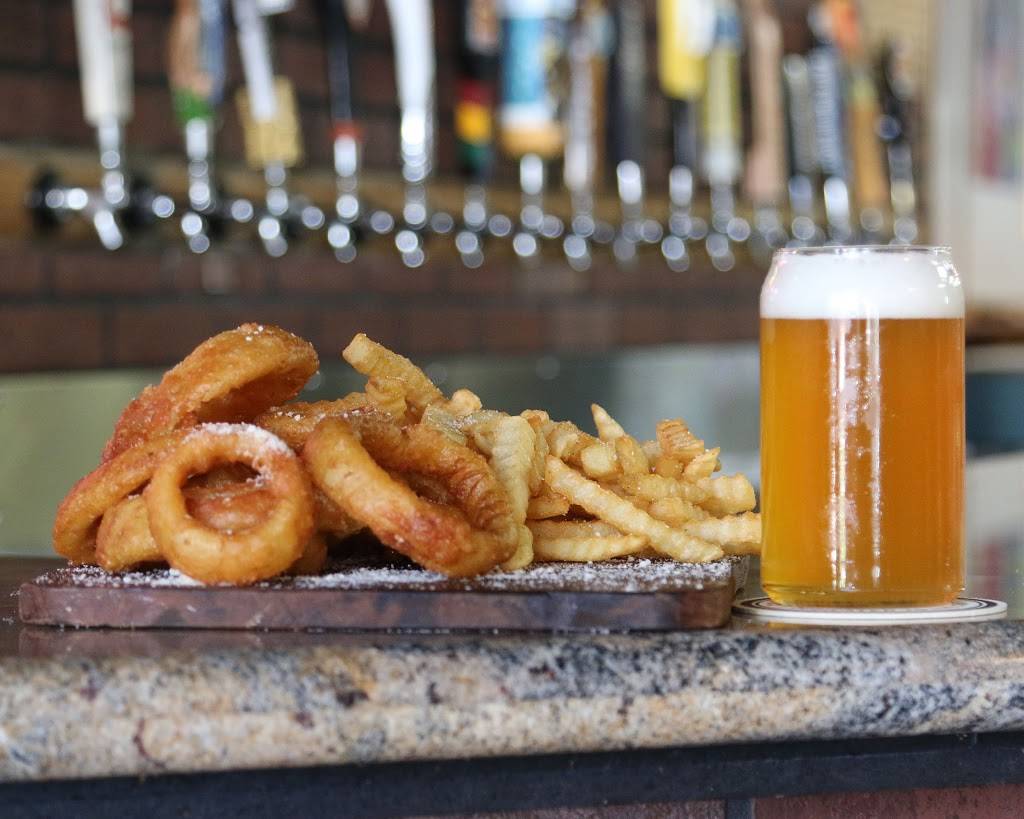 Deli Stop Sports Pub | meal takeaway | 13173 Black Mountain Rd, San Diego, CA 92129, USA | 8584849117 OR +1 858-484-9117