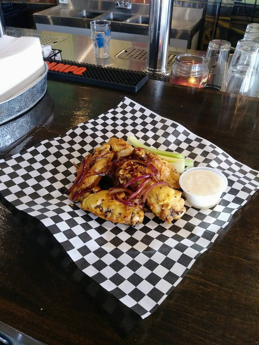 Brooklyn Pizzeria and Bar | restaurant | 2026 S Lamar Blvd, Austin, TX 78704, USA | 5123584663 OR +1 512-358-4663