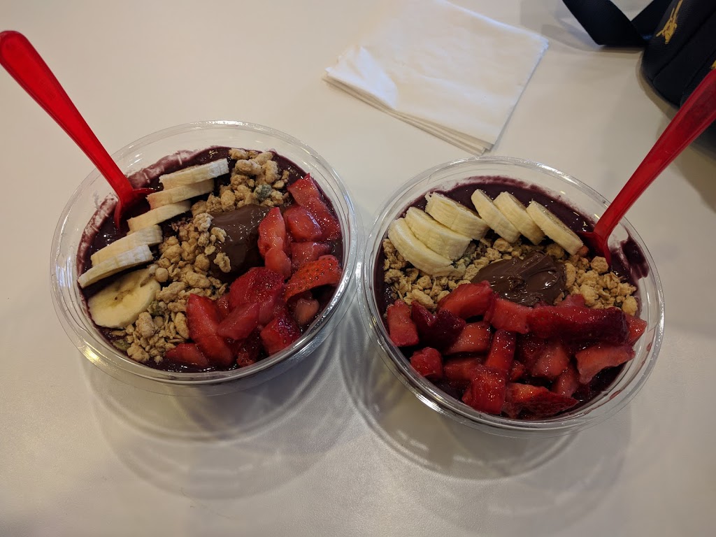 Red Mango | restaurant | 13110 Birch Dr #140, Omaha, NE 68164, USA | 4028843795 OR +1 402-884-3795